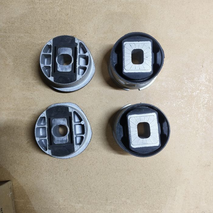 Сайлентблок передней подвески