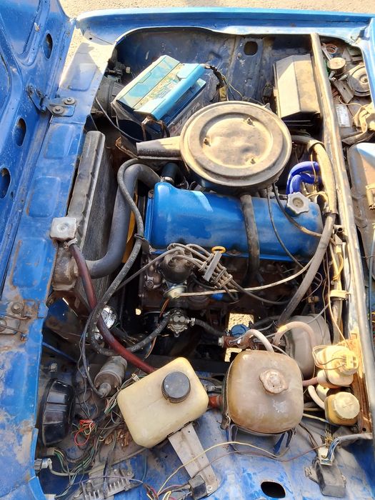 Продаю ваз 21043