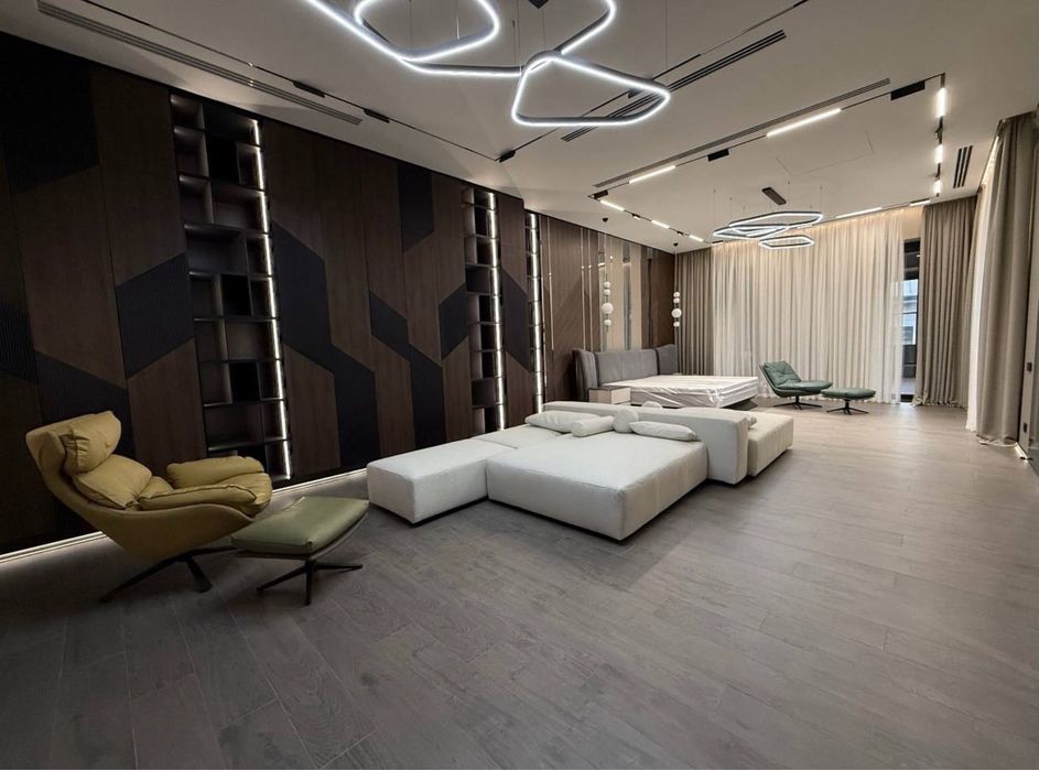 Дом для ценителя искусства НИКИТИНА М.Горький Чайхана Салом Никитина