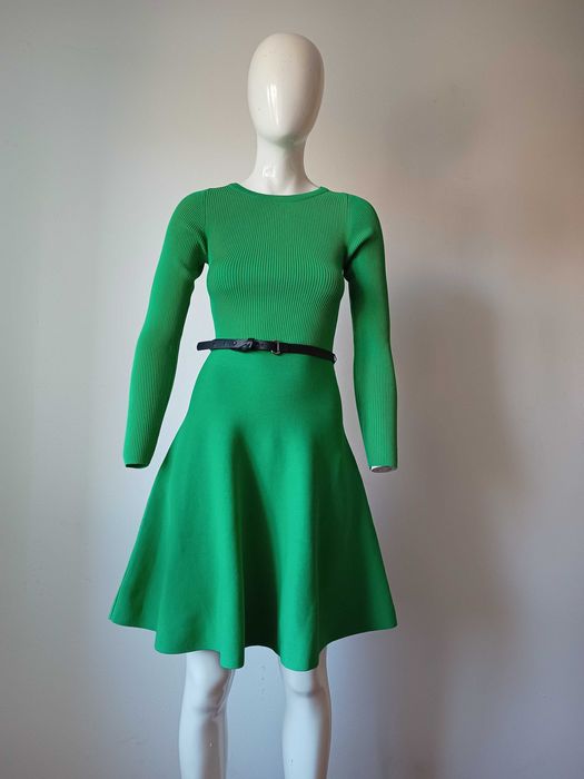 Rochie noua Karen Millen