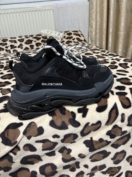 balenciaga triple s 43