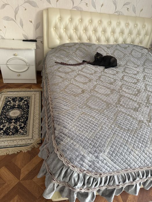 Спальный гарнитур белый