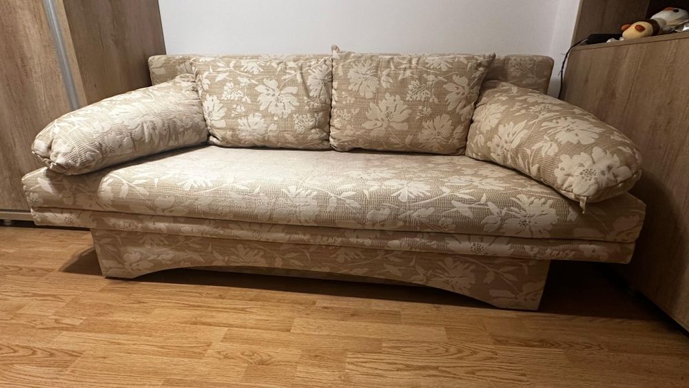 Canapea extensibilă 200x180, cu ladă depozitare