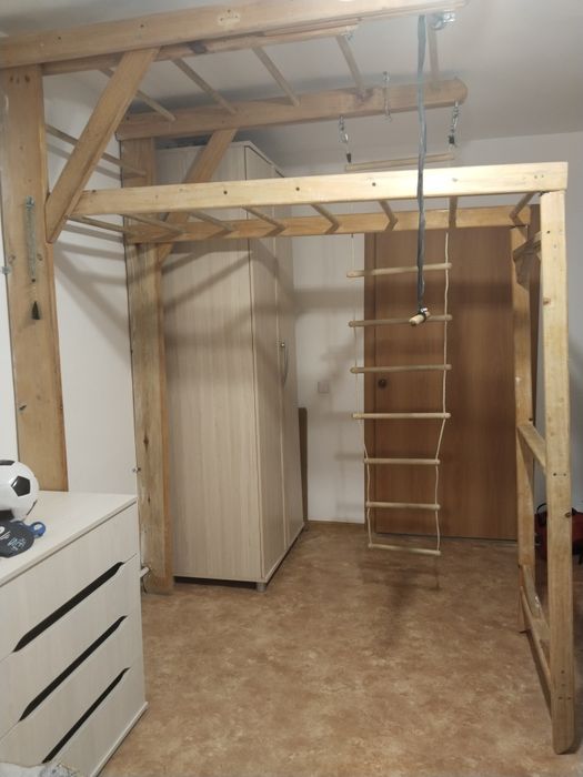 Шведская стенка,раскладывантся