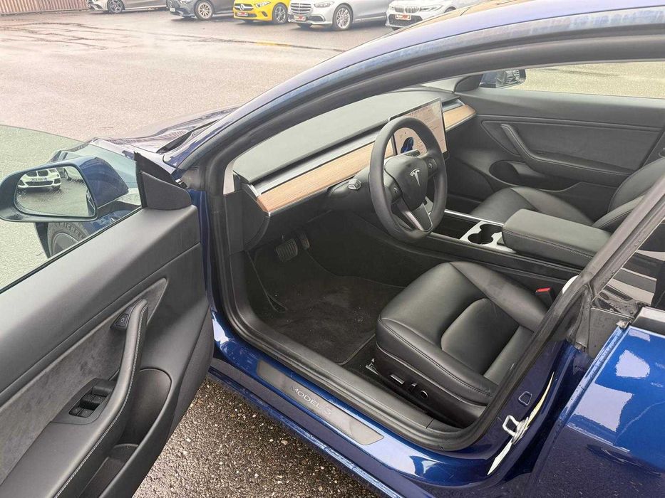 Tesla Model 3 Long Range AWD 2021