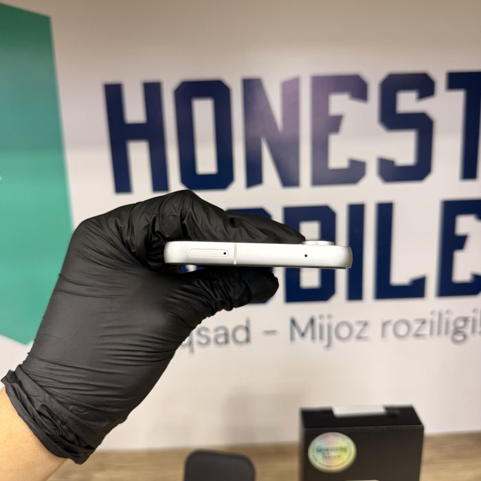 Samsung S23 FE 8/128gb