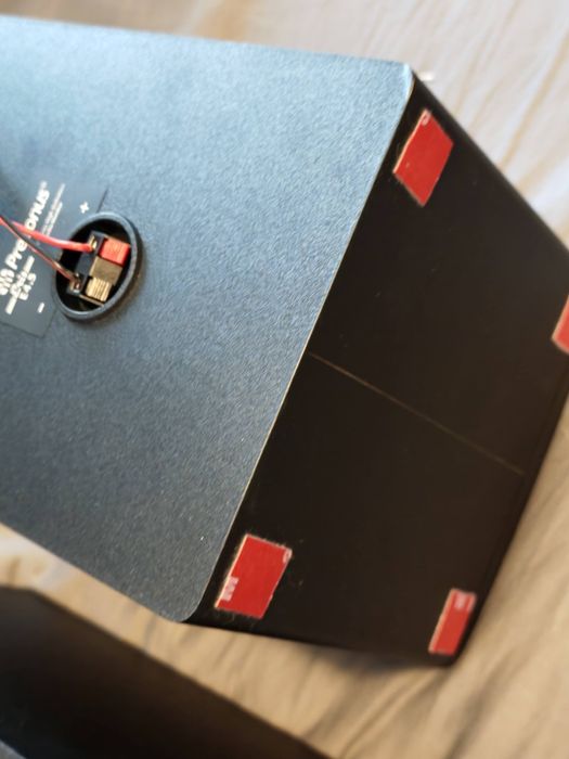 Vand o pereche boxe  Presonus Eris E4.5 Studio Monitor