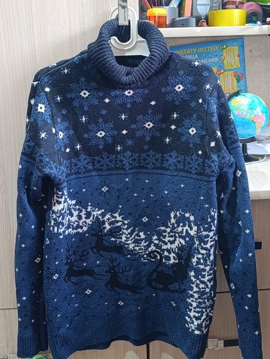 Продам детские кофты