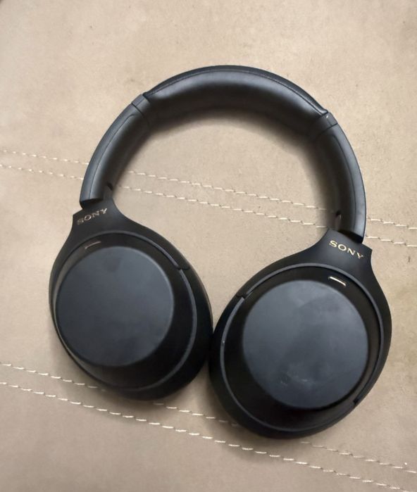 Sony wh 1000 xm4    iPhone Samsung