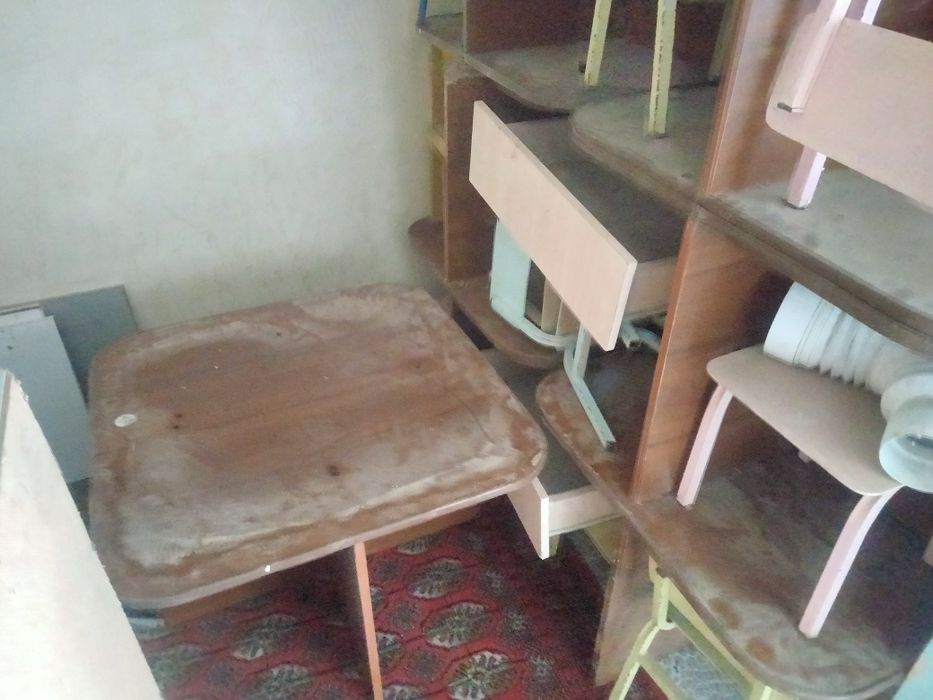Столы и стулья детские