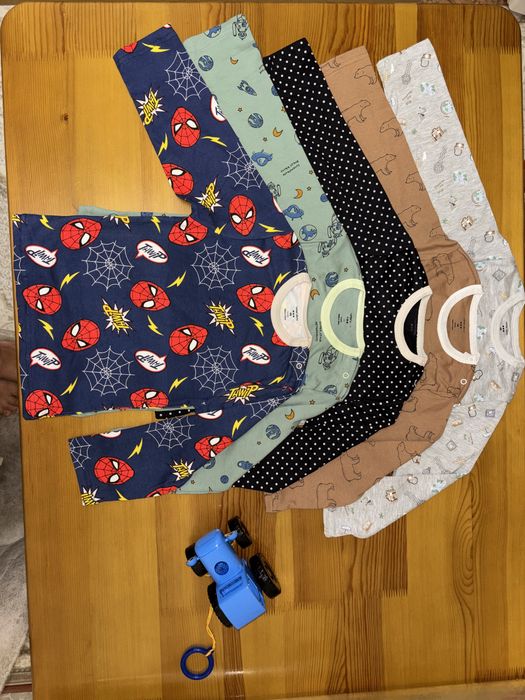 Картерс в размер кофта 5/1