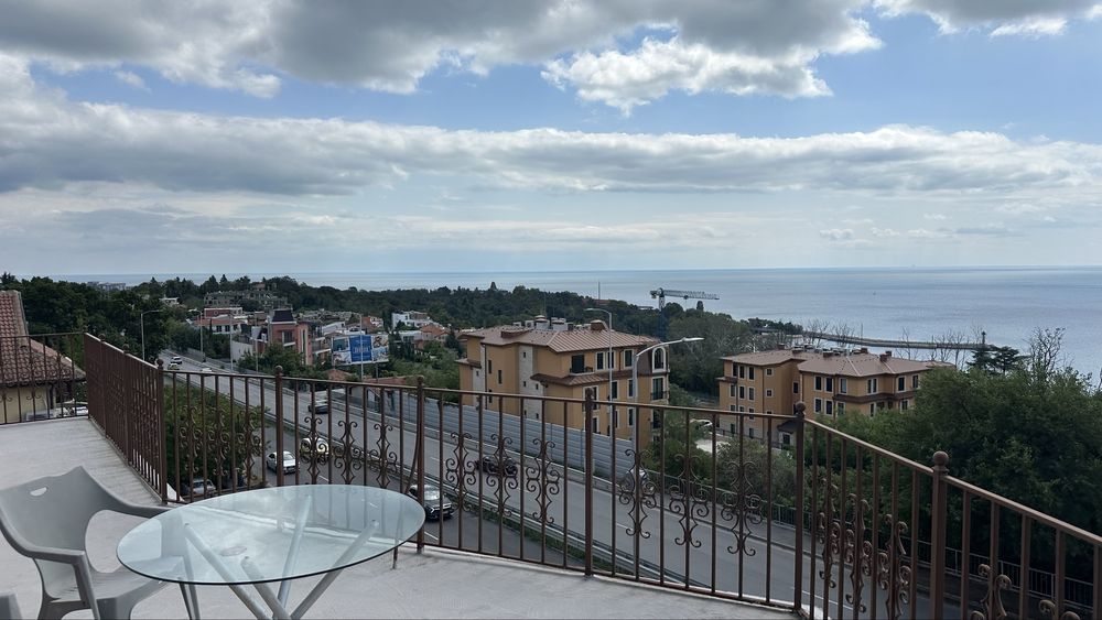 Нощувки с панорамна морска гледка