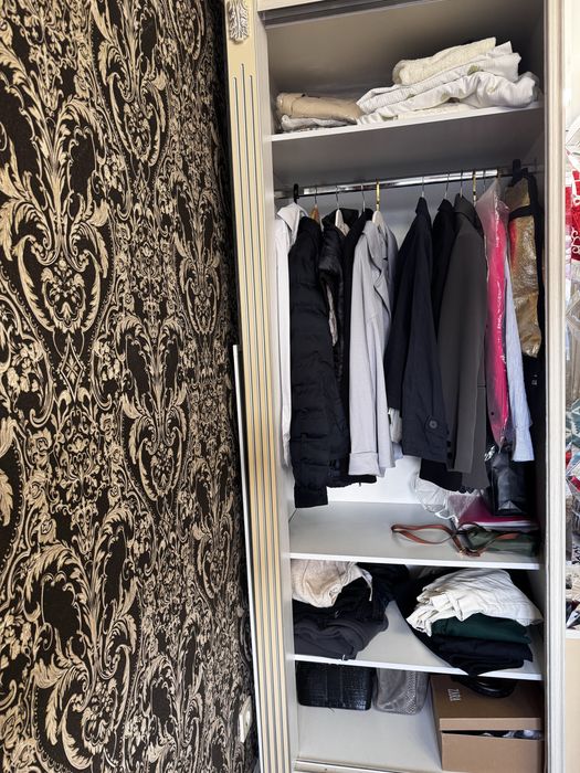 Продам шкаф купе