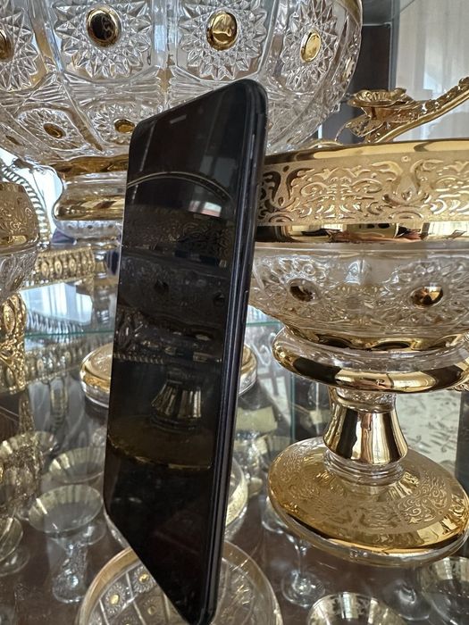 Продаётся телефон