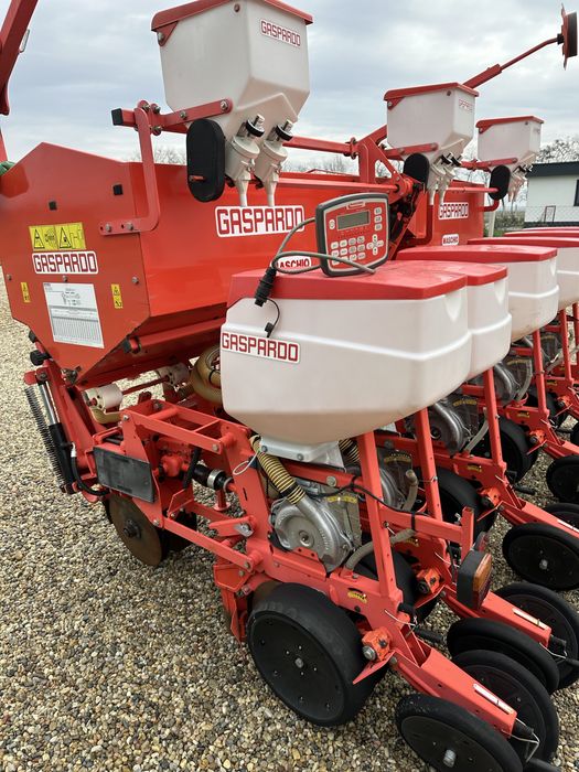 Semanatoare precizie pe disc  gaspardo nu kuhn monosem