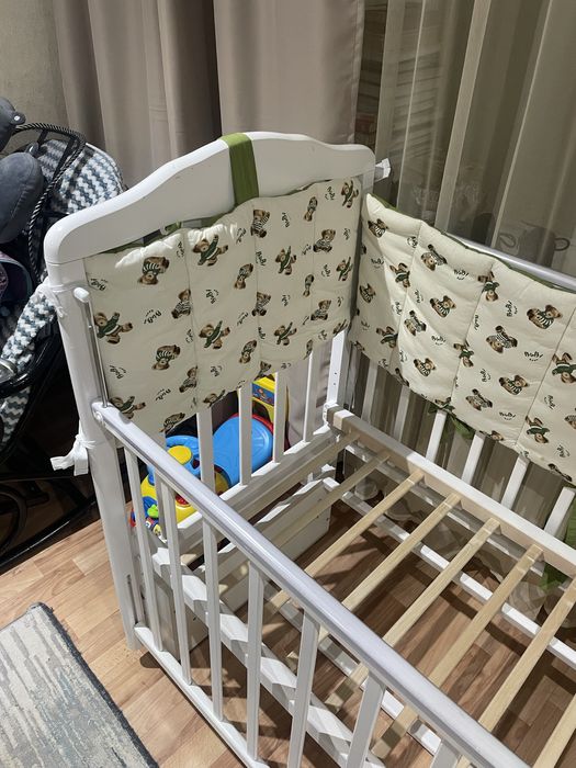 Кроватка детская