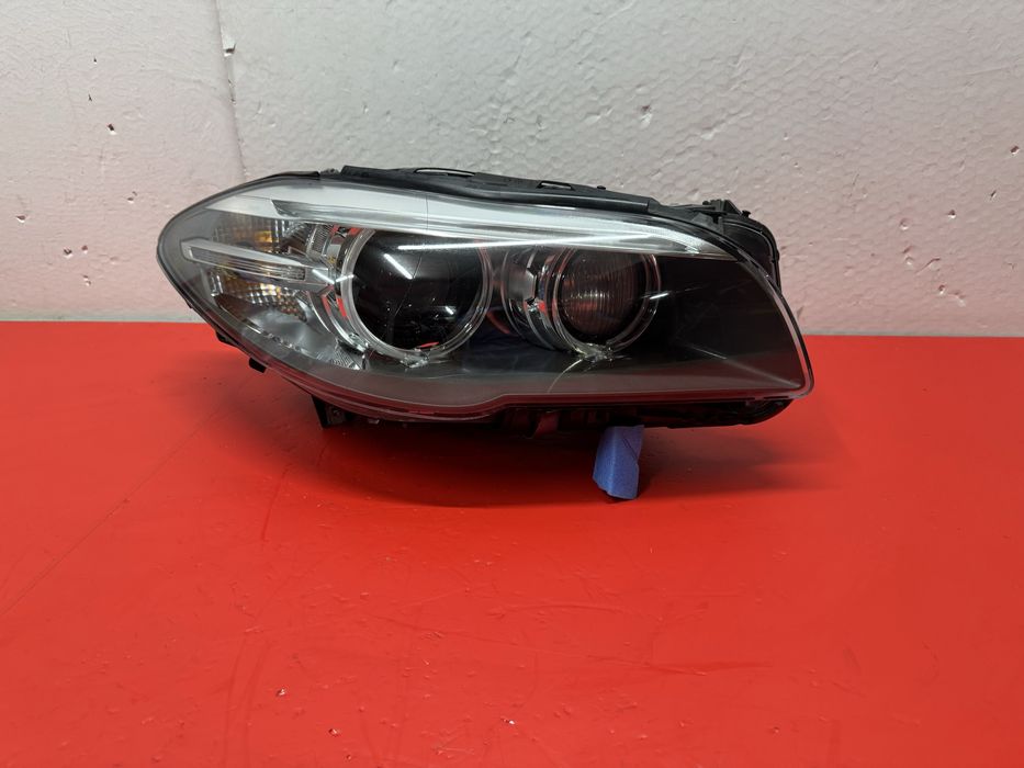 Far bmw F10 F11 xenon adaptive LCI 2013-2016 dreapta