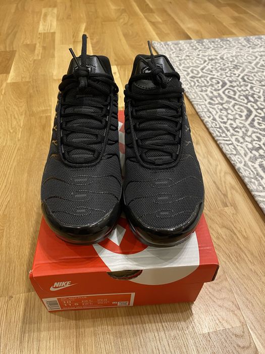 Nike tn tripple black