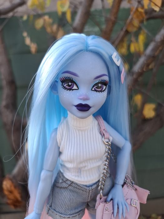 Monster high Эбби