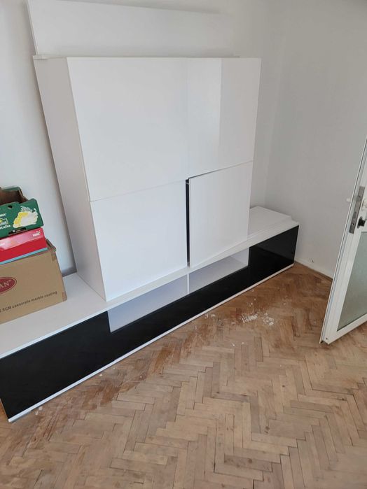 mobila salon alb negru