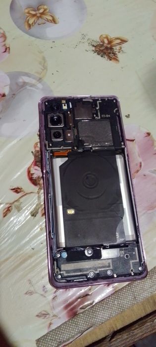 galaxiy samsung s20 zapchast