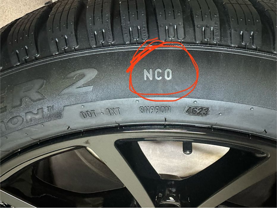 Jante Originale Porsche Cayenne face lift pe 21 cu anv. IARNA !