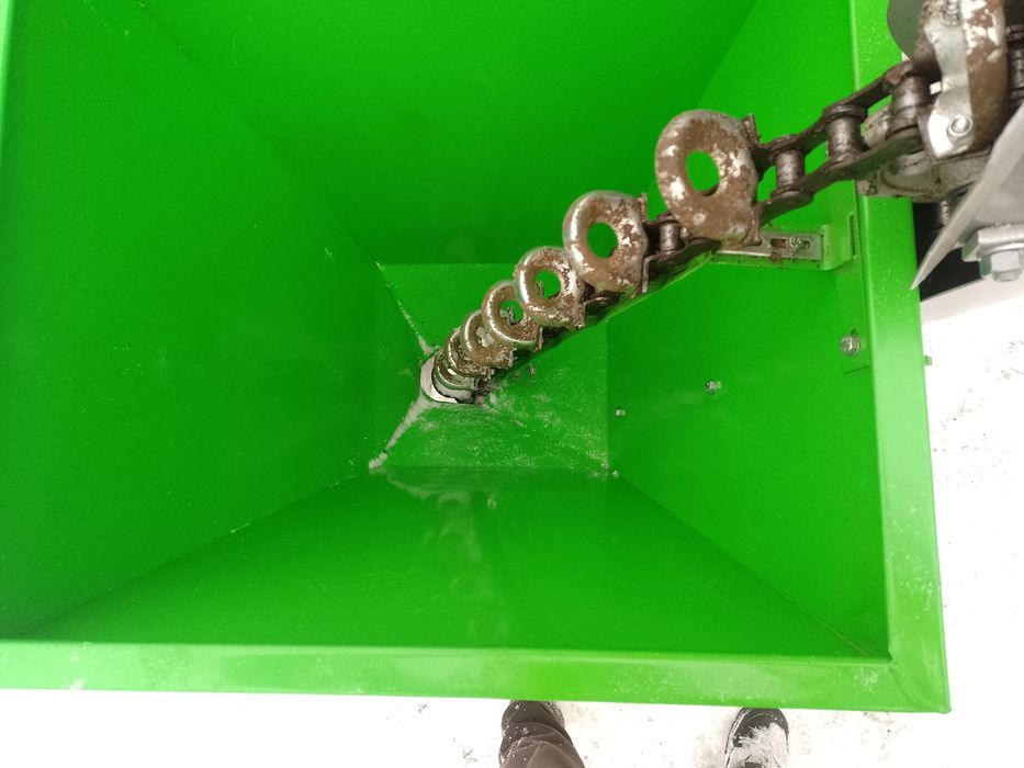 Plantator cartofi pe un rand Bomet original