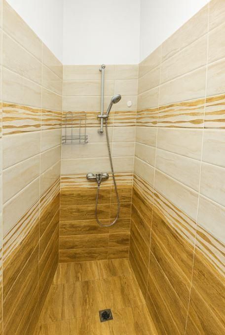 Дава се под наем Двустаен апартамент в Варна, Цветен квартал - 58 кв.м за 450 € - Снимка #5