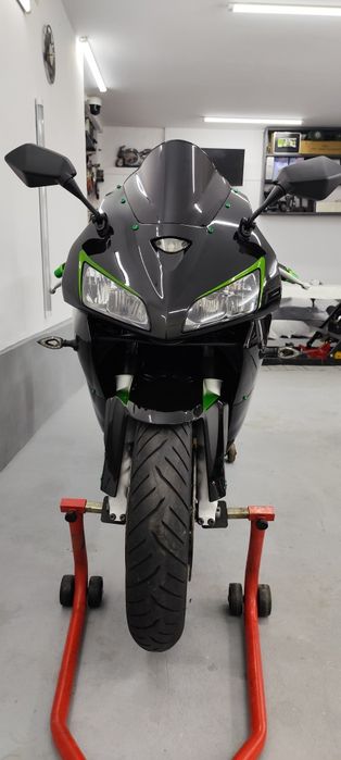 Honda CBR 600RR -pc37