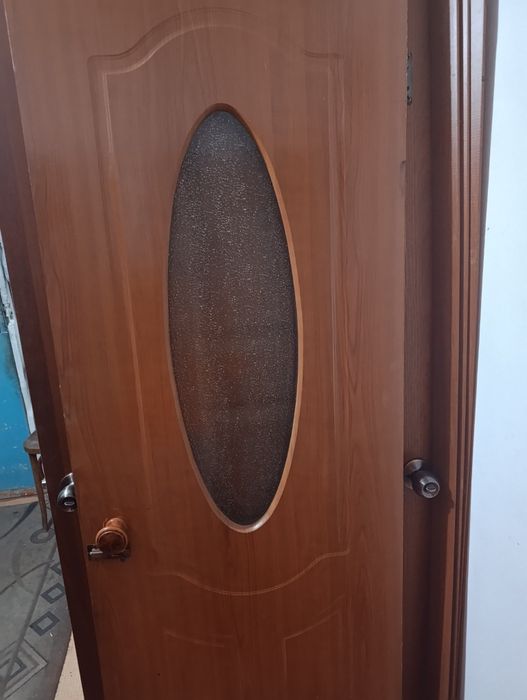 Комнатные двери.
