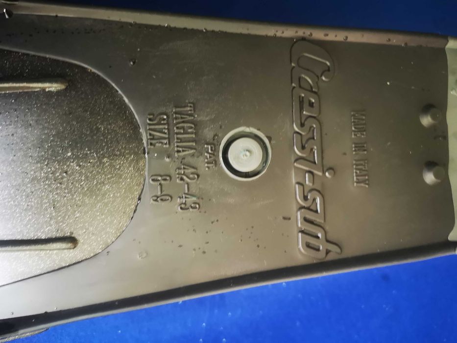 Продавам плавници Cressi 2000 hf