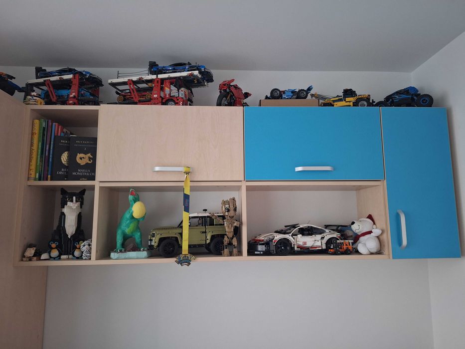 Mobilier camera copil / copii dressing si corp suspendat