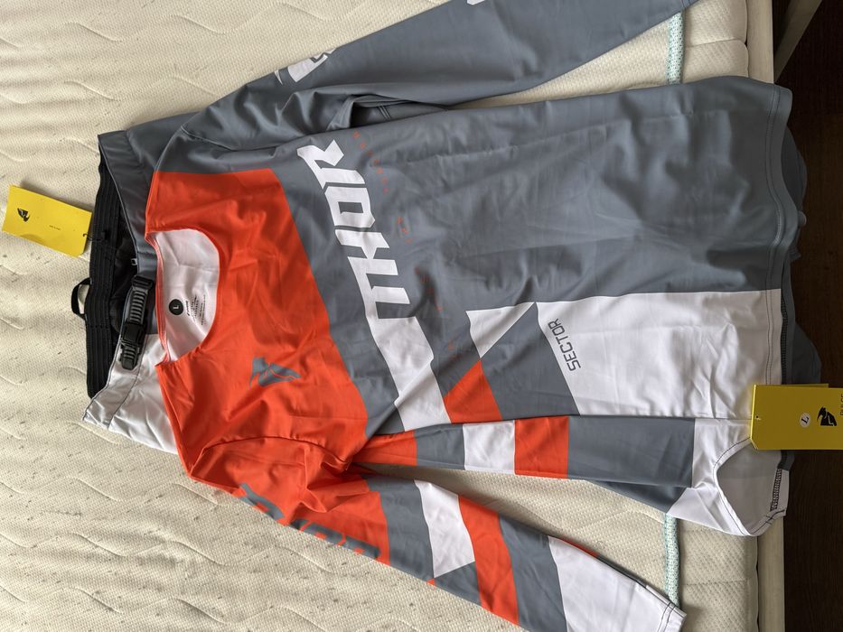 Мотокрос / Ендуро екип (панталон и джърси)