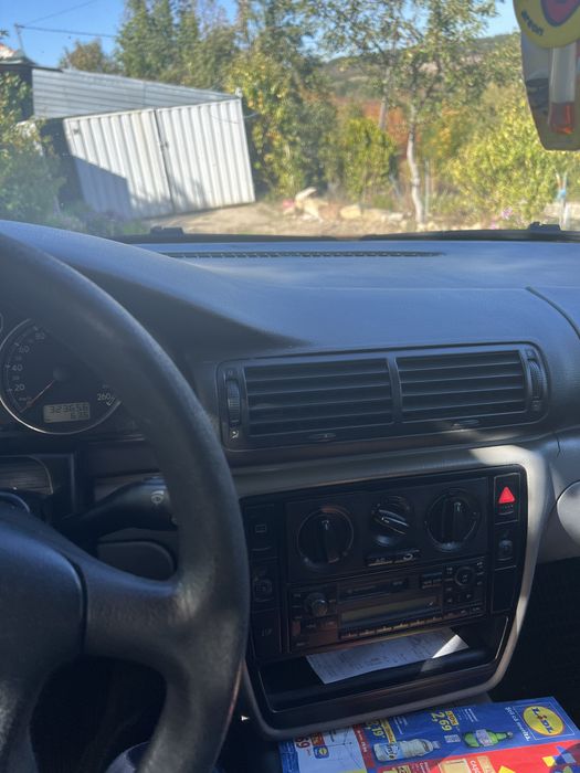 Vand volkswagen passat 1.6 benzina