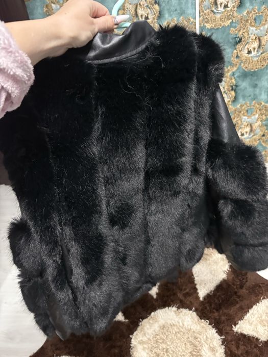 Haina blana artificiala