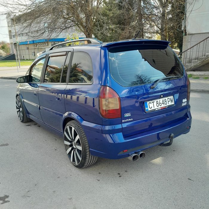 Опел зафира.2.2.