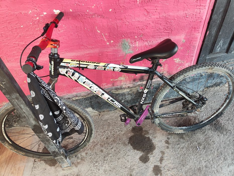 Продам велосипед делал под стант проект есть обмен на телефон