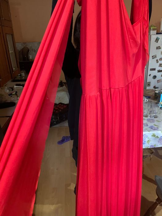 Rochie elegantă roșie