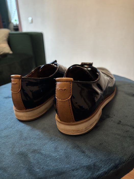 Туфли (лоферы) лакированные