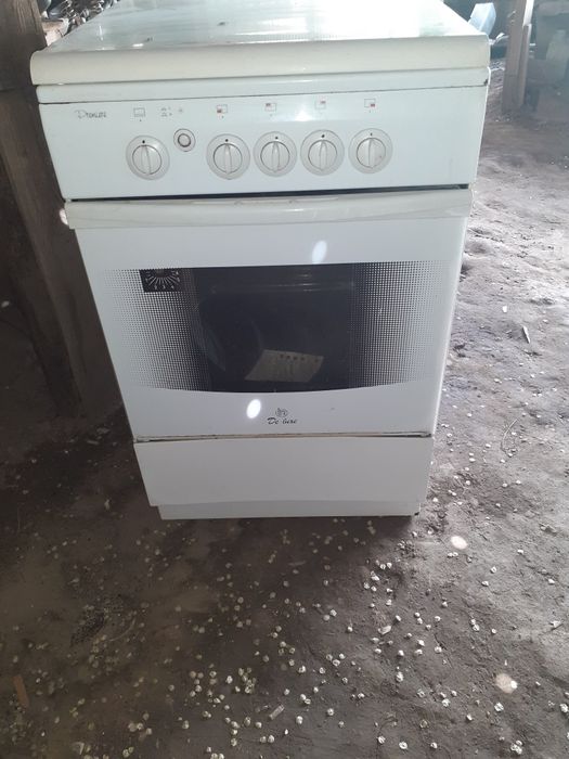 Продам газ плиту
