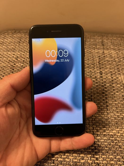 iPhone 7 Black 32 GB – Funcționează impecabil