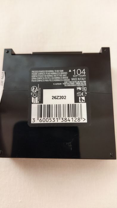 Пудра Meybelline бежевая