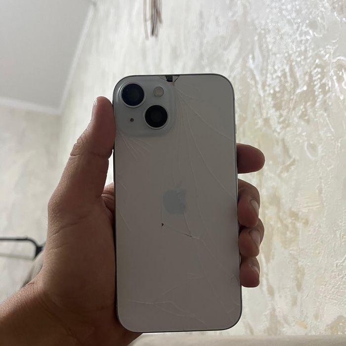 Iphone 15 128гб.