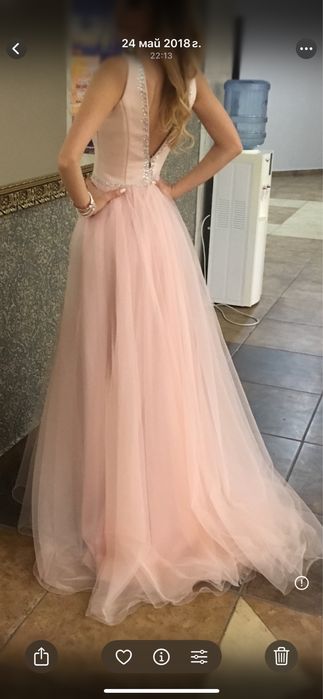 Бална/абитуриентска рокля