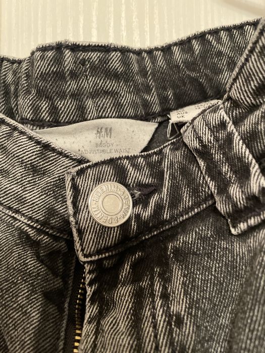 Blugi in stare excelenta