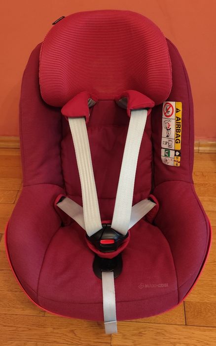 Столче за кола Maxi Cosi 2-way PEARL (6-18 кг)+2Way Fix  база