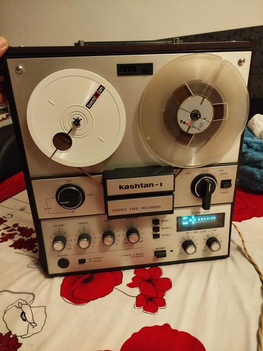 Magnetofon kasthan1
