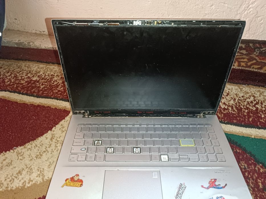 Asus Vivobook 15 intel i-3 core