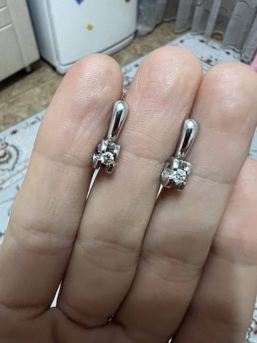 Серьги с бриллиантами