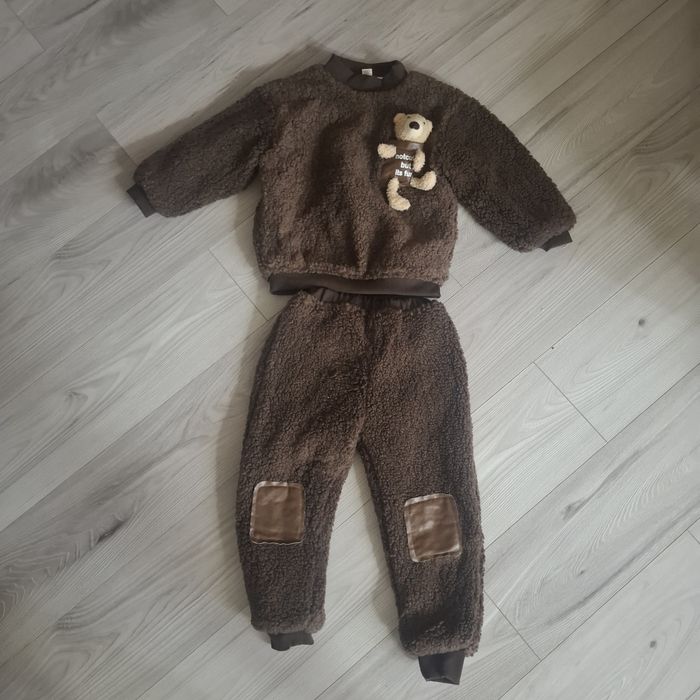 Новый плюшевый,зимний костюм для детей 4-6 лет.  YANGI QISHKI PLYUSH